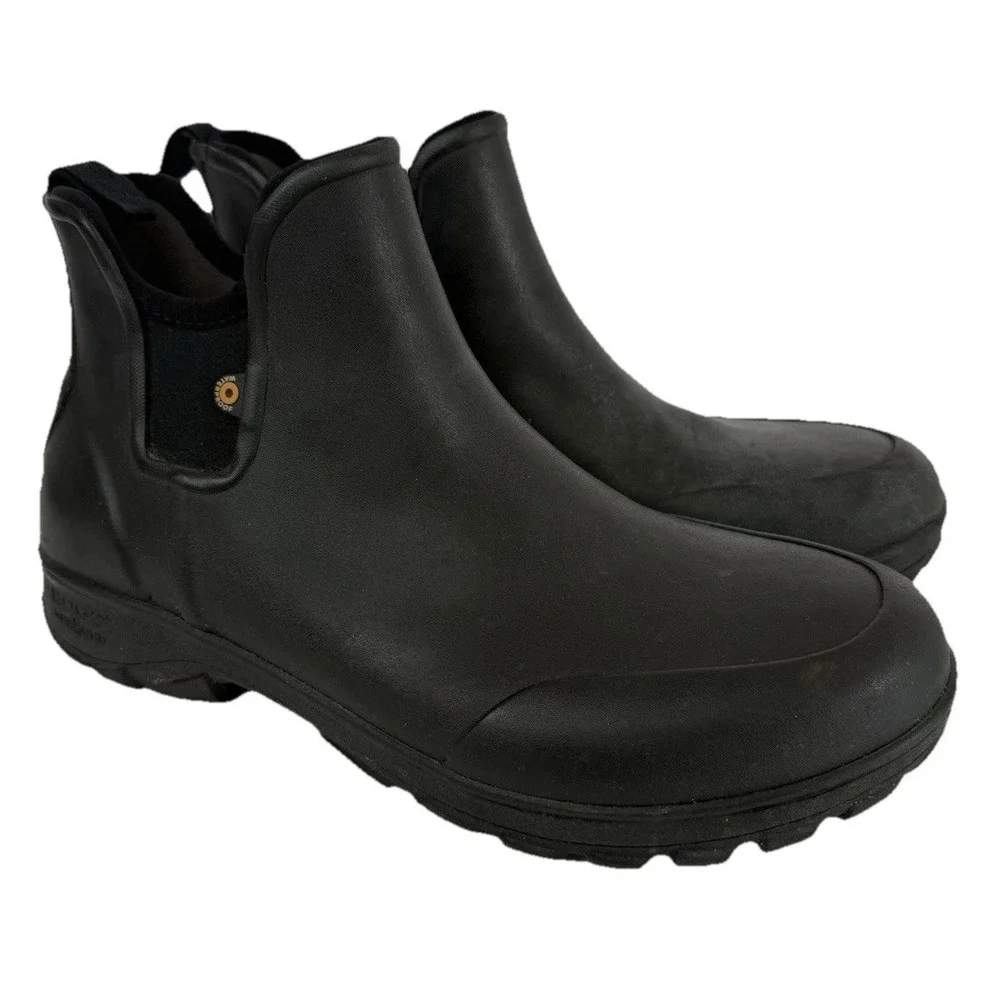 BOGS Men's Sz 9 Sauvie Slip On Insulated Waterproof Rain Boot Black 72208-001